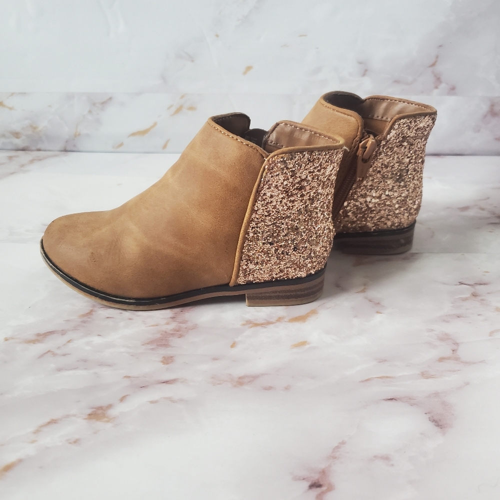 Cat & Jack Girls Ankle Boots Size 9
